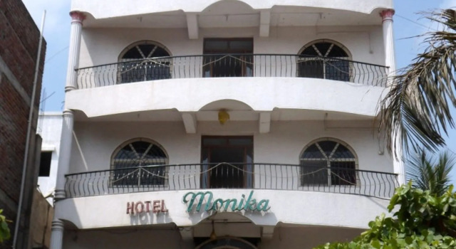 Hotel Monika, Забронировать Отель Отели штата Махараштры с завтраком, Завтраки