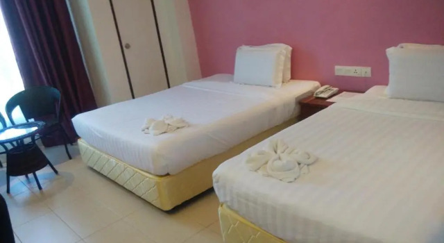 MNY Hotel & Resort, Book Resort Hotels in Perak with a Pool, Swimming Pool