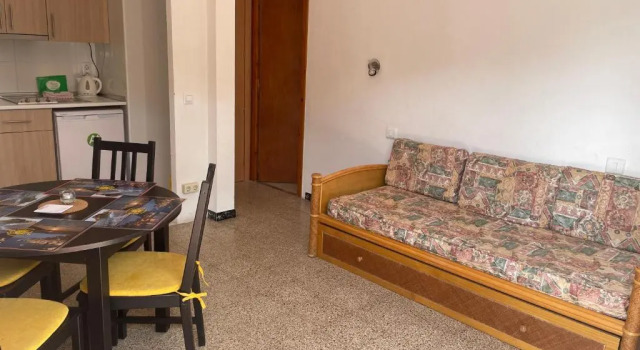 Apartamentos El Sol, Забронировать Апартаменты/квартира Апартаменты Тосса-де-Мар, рядом с Часовня Богоматери Сокорро, Апартаменты/квартира