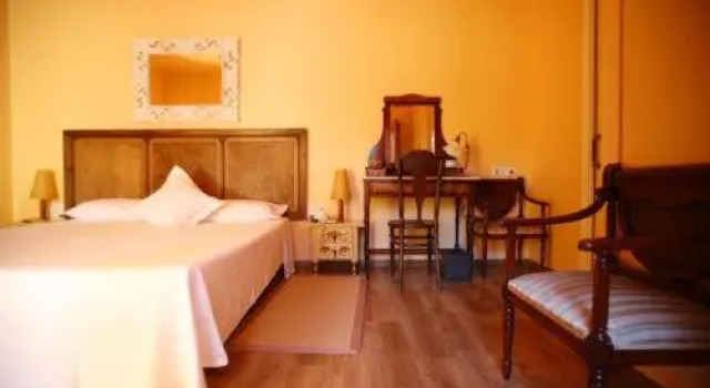 Двухместный номер Standard Hotel Torre Marti