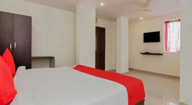 OYO 28743 Golconda Inn, Rezerwuj Hotel Hyderabad 