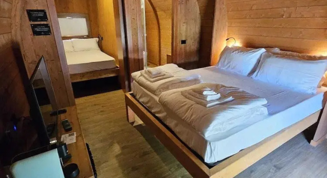 VICOLUNGO Glamor Lodge & Spa Ondaland waterpark, Boek Resort Vicolungo Piemonte