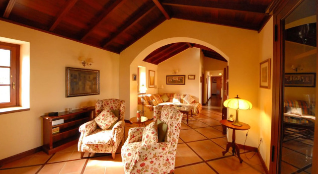 Casa Strelizia - vivienda vacacional, Book Hotel Hotels in Tenerife with Parking, Parking