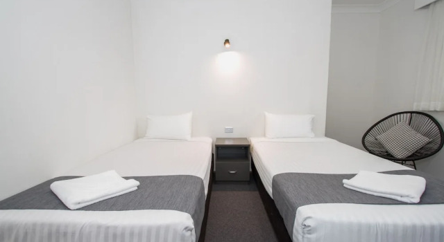 Quality Inn The Willows, Rezervovat Hotel Wyoming New South Wales