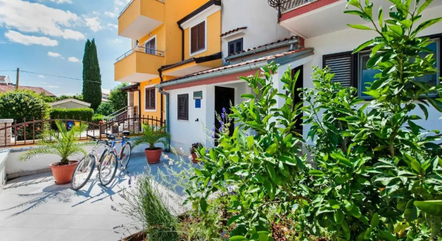 Апартаменты с балконом Apartments Isabella