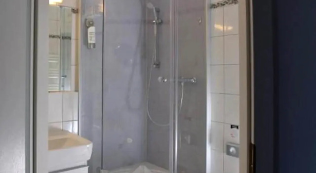 Апартаменты Comfort Pleasant Apartment in Oberhausen With a Terrace