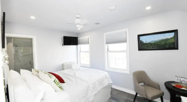 Одноместный номер Deluxe Serene Niagara Inn