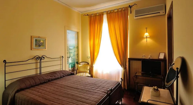 Villa Mirella, Varaa Villa Mökit kohteessa Numana, Mökki