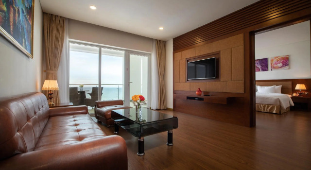 Люкс Deluxe Gold Coast Hotel Resort & Spa