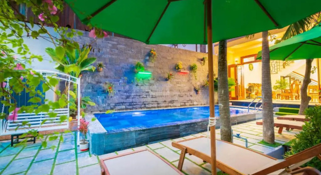 Трёхместный номер Standard с балконом Thinh Phuc Homestay