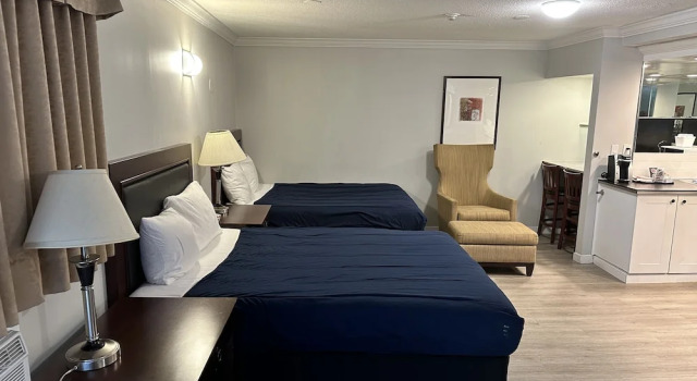 Люкс Business Travelodge by Wyndham Langley