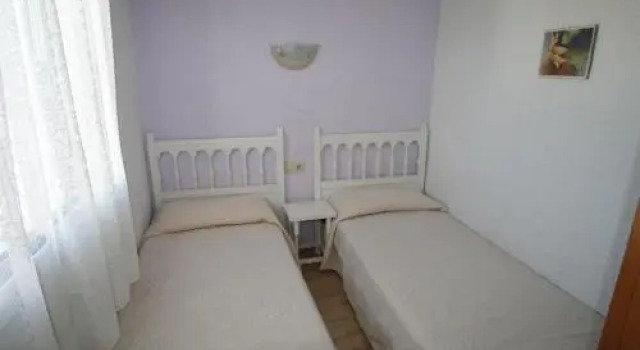 Casa Carmen 5, Забронировать Отель Отели Монроч-дел-Камп с парковкой, рядом с Cala dels Vienesos, Парковка