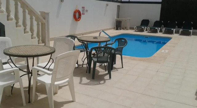 Апартаменты Apartamentos LIVVO Erika