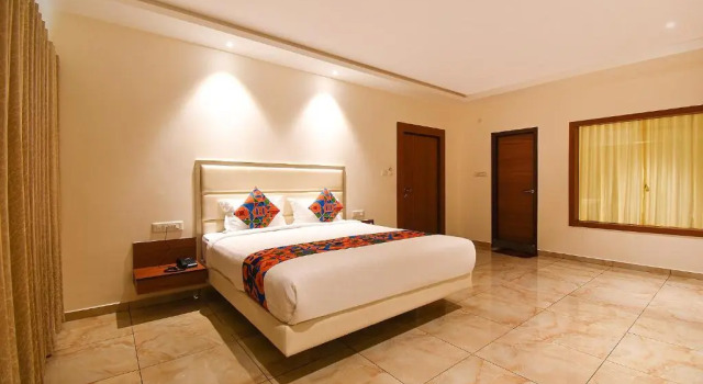 Люкс FabHotel High Rise - Marathalli