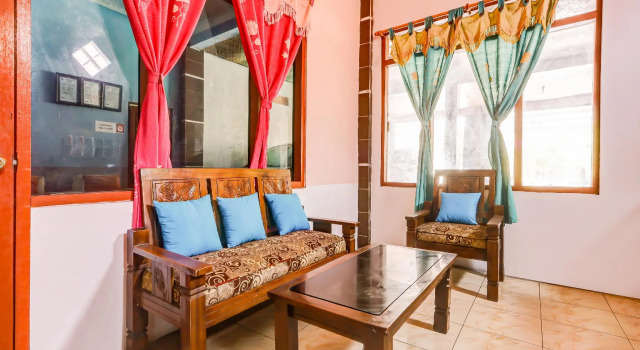 Hotel O Guest House Parangtritis, Book Guesthouse Parangtritis Yogyakarta Province