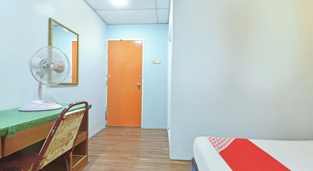 Двухместный номер Standard OYO 90846 Hotel Akasia