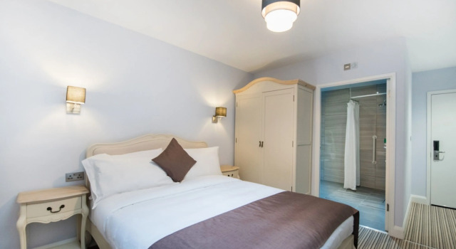 Docklands Lodge London