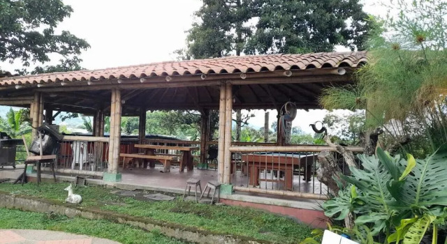 Finca Hotel La Perla, Rezervovat Hotel Hotely v Santander s parkováním, Parkování