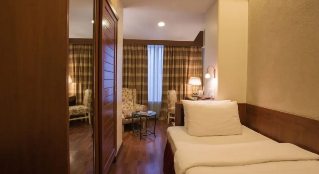 Студия Residency Club