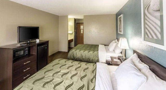 Четырёхместный номер Deluxe Blisspoint Inn Columbia City