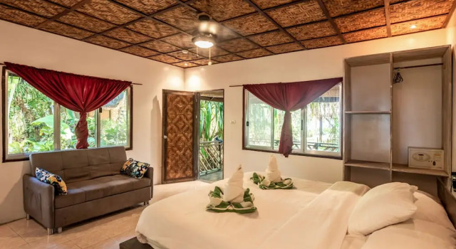Бунгало Deluxe Siargao Inn Beach Resort