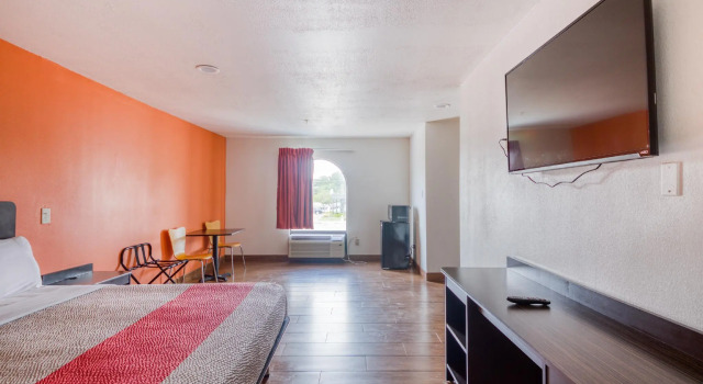Двухместный номер Standard Motel 6 Denham Springs, LA