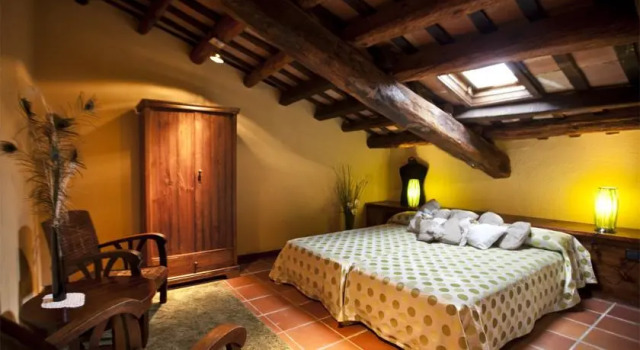 El Munt, Varaa Hotelli Castelltersol 