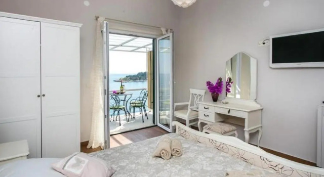 Апартаменты с 2 комнатами с балконом и с видом на море Apartments Villa Mirjana