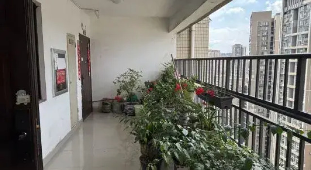 Семейный люкс Premium с 3 комнатами Lingzhen Homestay (Zunyi Bozhou Chaoyang Hospital Branch)