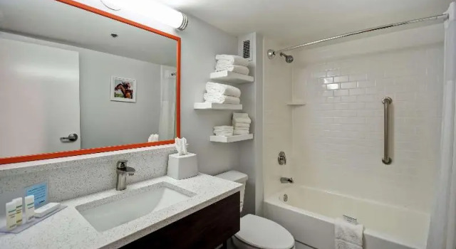 Студия Hampton Inn Lexington I-75