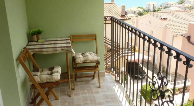 Студия Apartments Tomi & Ivana