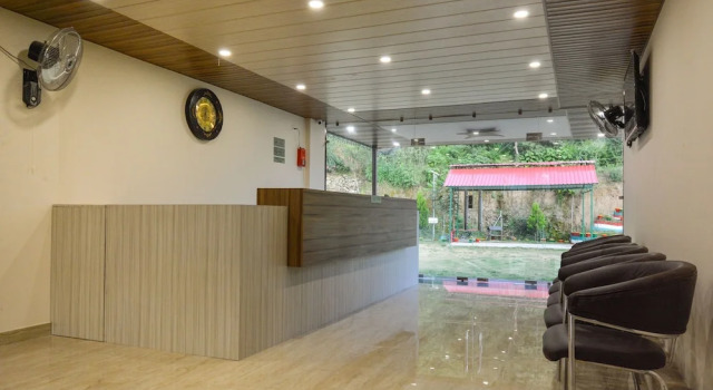 Nakshatra Resort Shimla, Book Ferieresort Kunihar 