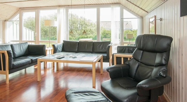 Vintage Holiday Home in Hvide Sande Not Far From Sea Coast