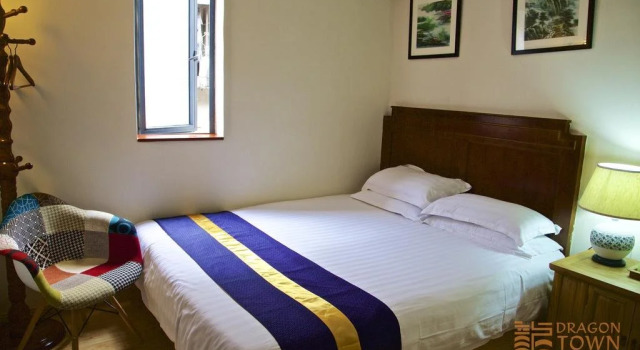 Chengdu Dragon Town Sichuan Style Hostel, Buchen Sie Hostel Hotels in Qingyang mit Parkplatz, Parkplätze