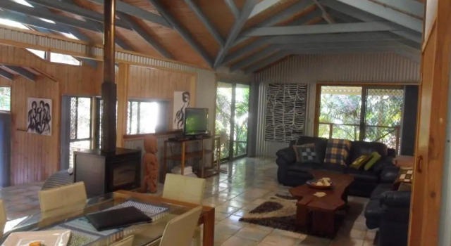 Коттедж Treetops Montville