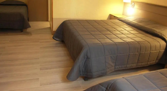 Четырёхместный номер Standard Hôtel La Bonne Auberge