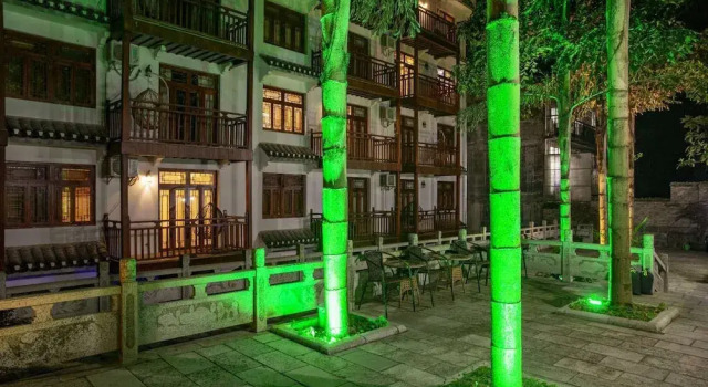 The Family Hotel In Yangshuo County, Забронировать Отель Отели Яншо 3 звезды, рядом с Парк Яншо, 3*