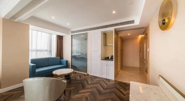 Люкс Metropolo Wuhan Optics Valley Convention & Exhibition Center Hotel