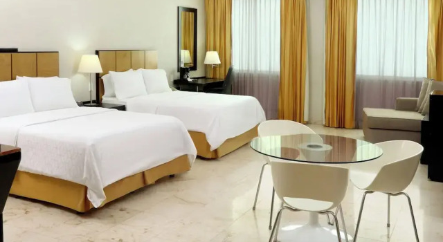 Четырёхместный люкс Hotel Viajero Plus