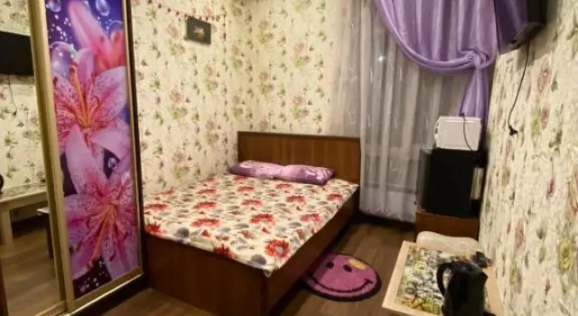 Студіо в самому центрі, Забронировать Отель Отели Львова с парковкой, рядом с Львовская галерея Зелена канапа, Парковка