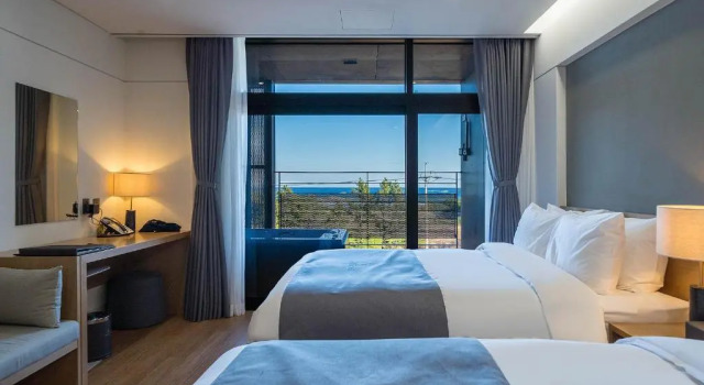 Семейный номер Standard с балконом Hotel Parangvue