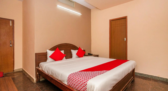 Hotel O Royal Residency Near Hare Krishna Hill, Забронировать Отель Отели штата Карнатаки 3 звезды, 3*
