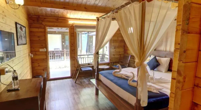 Golden Sands Resort
