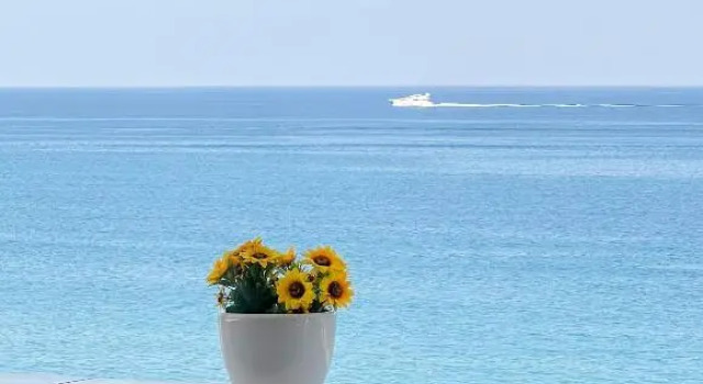 "I MORI LUXORY APARTMENTS" - Attico mansardato con incantevole vista mare, Book Apartment Hotels in Sicily with Parking, Parking