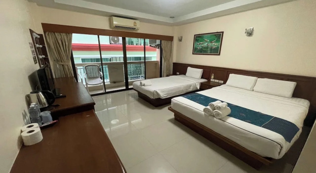 Номер Standard One World One Home Patong 1