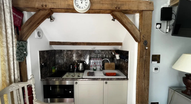 Bramble Bank 'cartshed'-1 Bed Cottage-sleeps 2