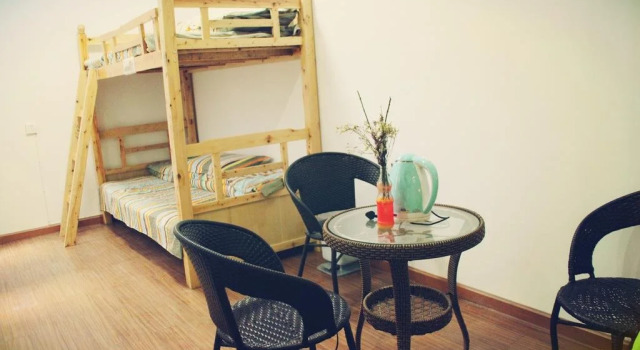 Flower Inn, Book Hotel Enshi Hubei