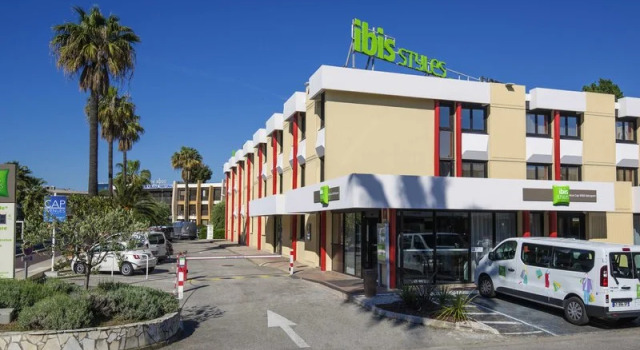 Hotel Mercure Nice Cap 3000 Aeroport, Rezervovat Hotel Saint-Laurent-du-Var Alpes-Maritimes