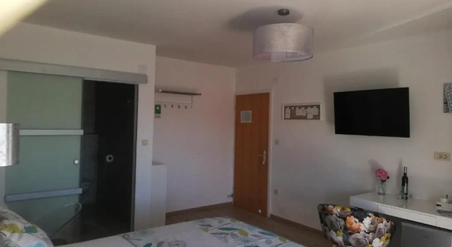 Номер Standard Riviera Rooms and Apartments
