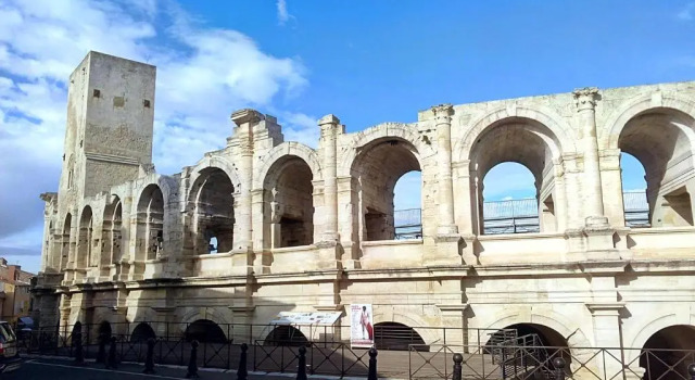 Апартаменты Le nid des Arènes